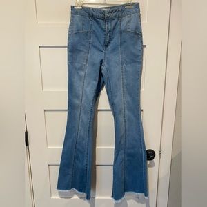 Vanilla Star, High-Rise, Flare, Seam Front